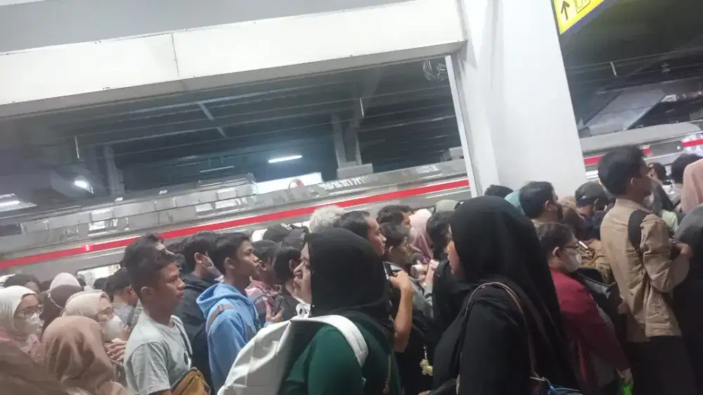 Freelance untuk jaga anak atau lansia