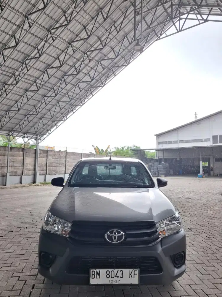 Hilux pickup 2022 diesel manual. Km 15rb antik