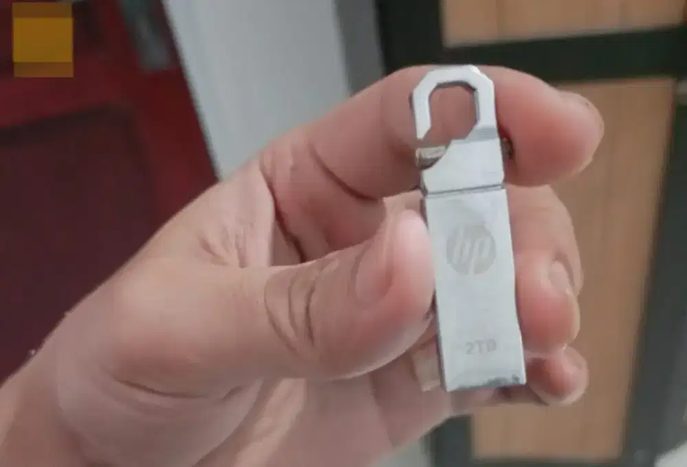 flasdisk 2TB merk hp siap colok aja ke laptop/pc siap colok