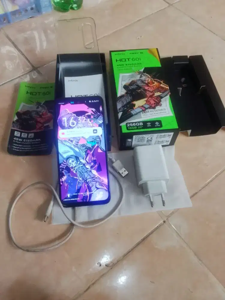 Infinix hot 60i (8/256 GB)