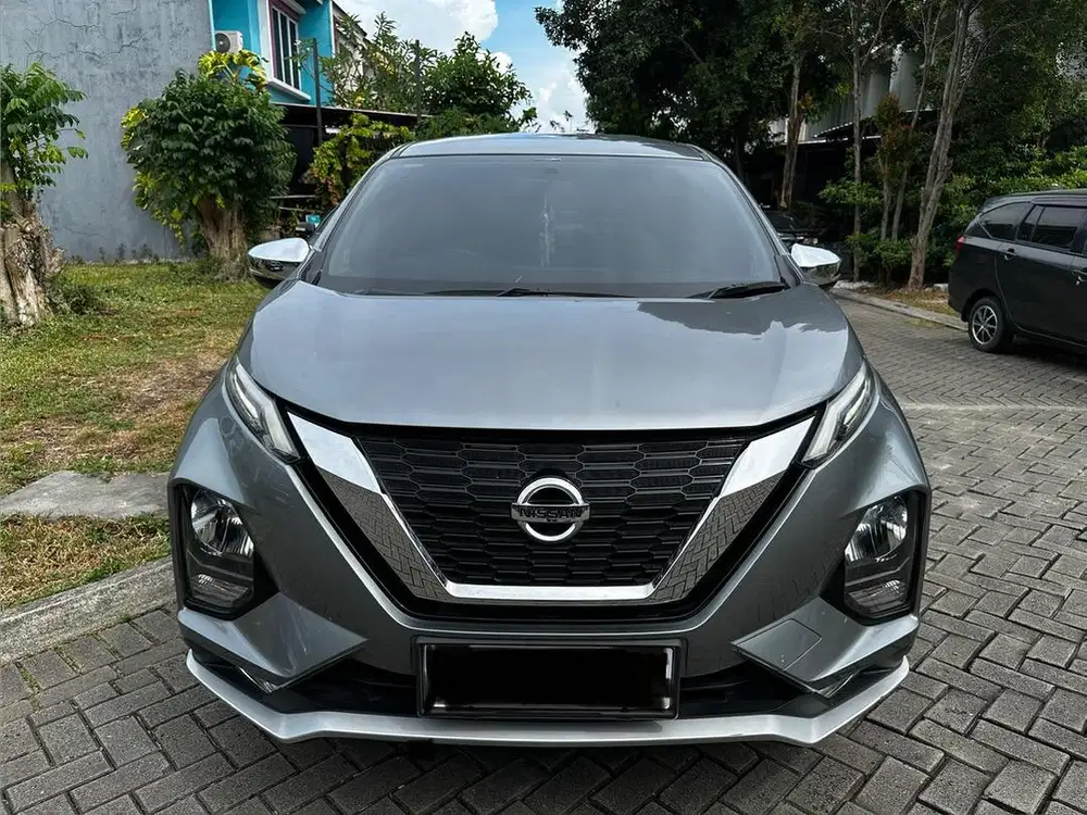 Nissan New Livina 1.5 VL AT 2019