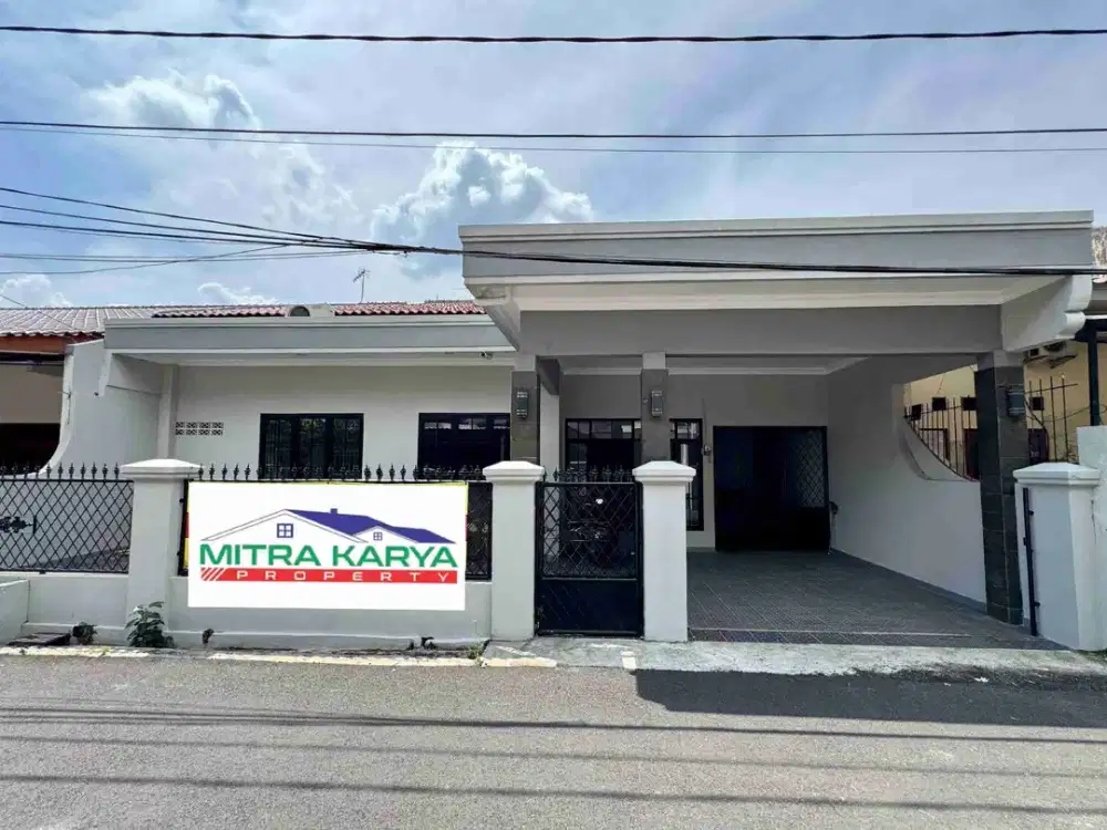 Rumah Fresh Baru Renov Luas 195 M² di Komplek Jatiwaringin