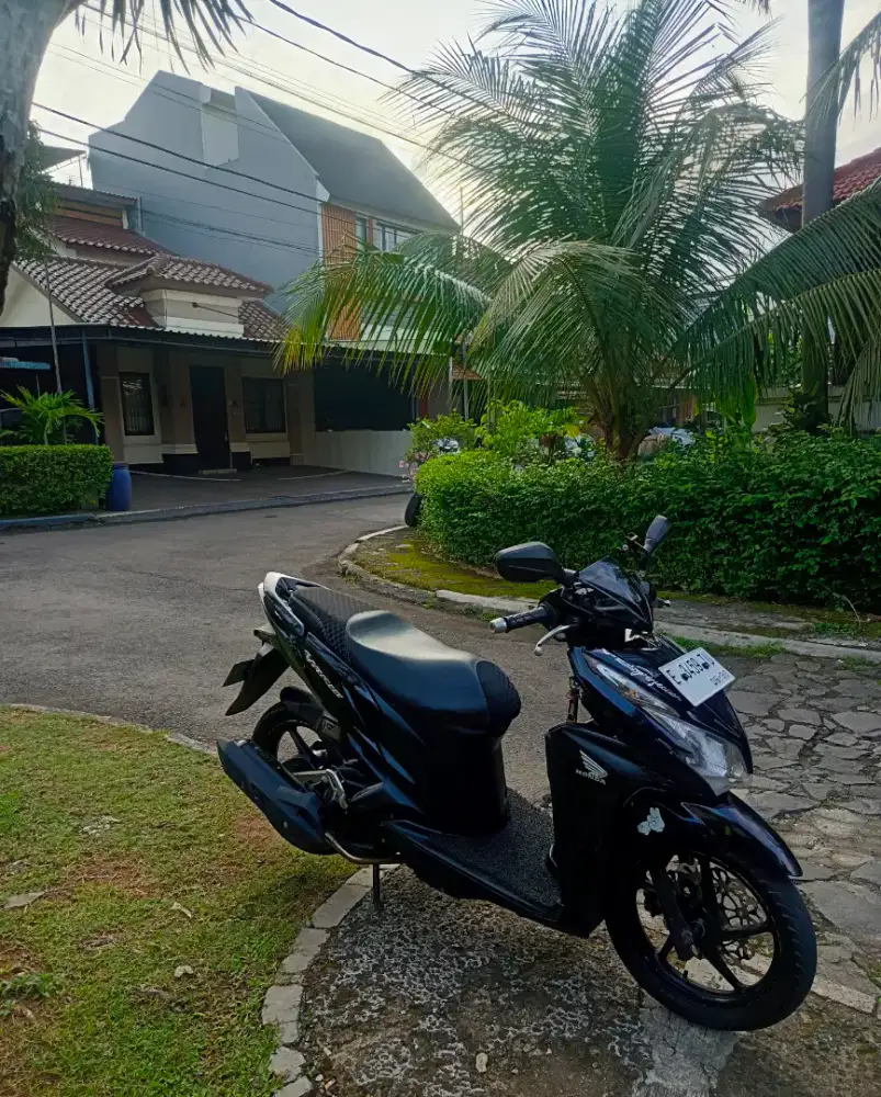 Jual motor vario kzr bekas