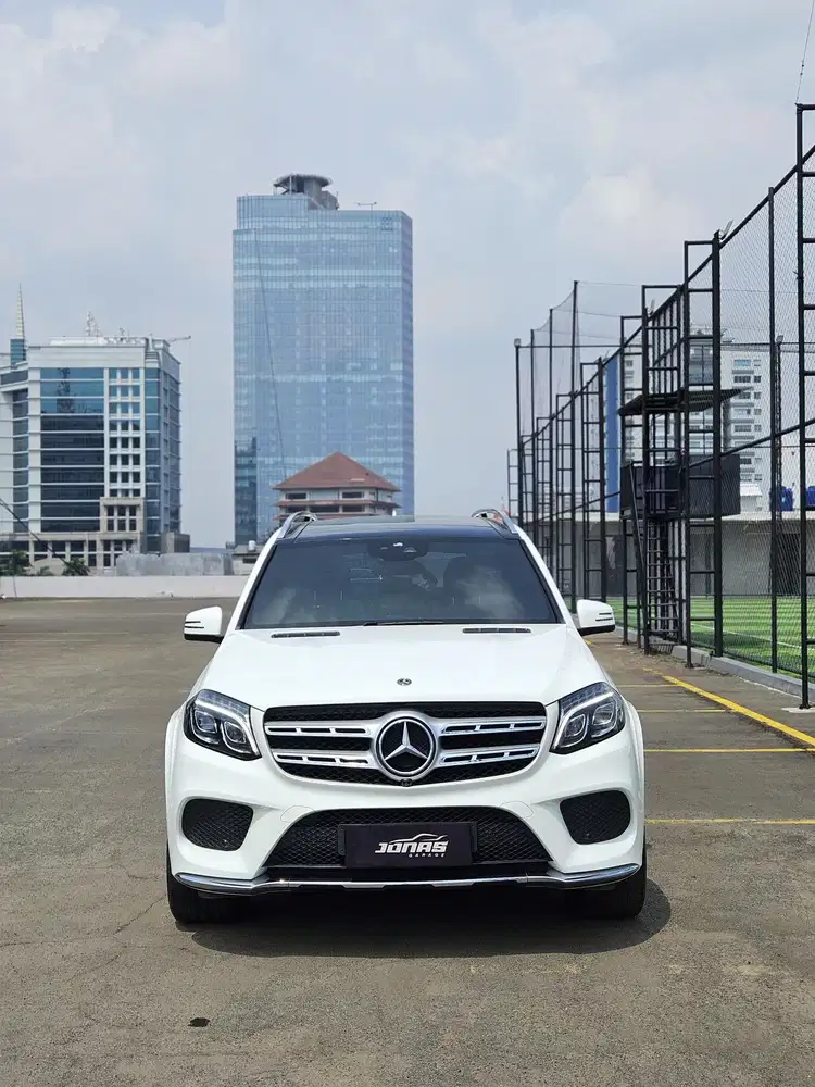 Mercedes-Benz GLS400 2018 Bensin