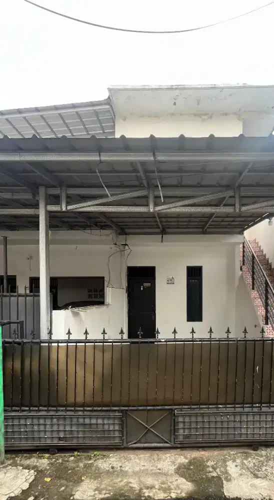Sewa rumah strategis 42 jt/th atau sewa kamar kos 12 jt/th @fatmawati