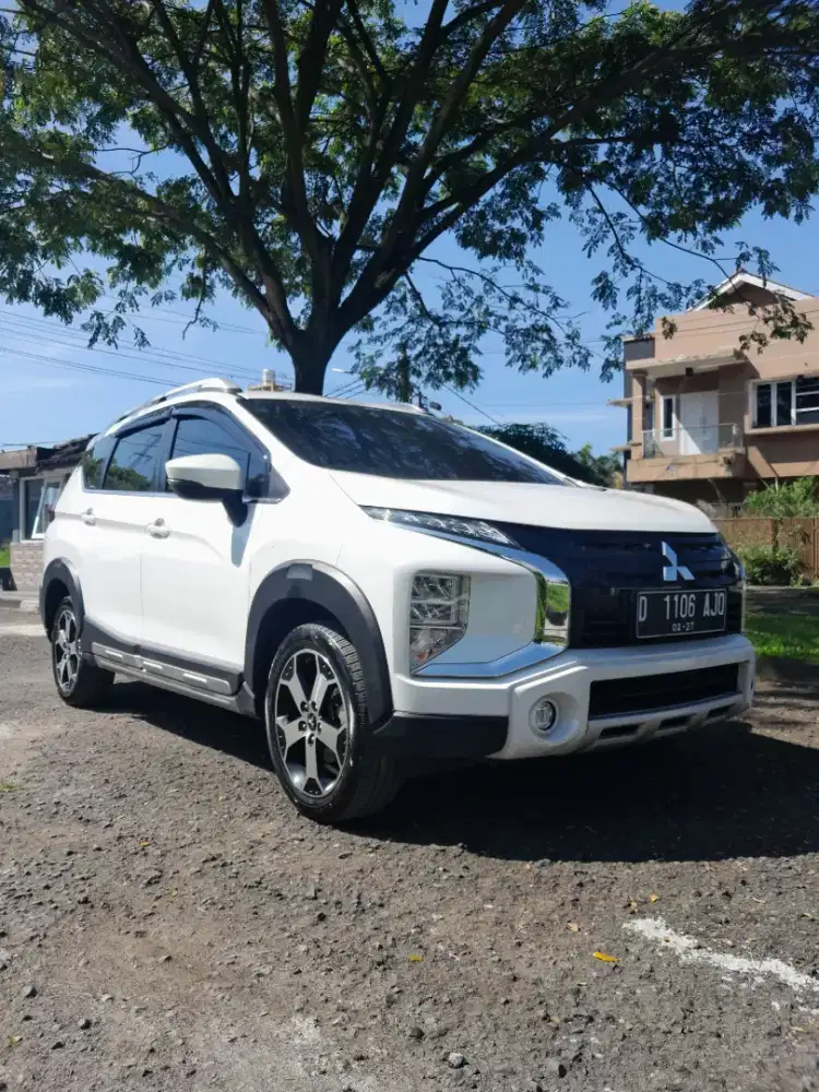 XPANDER CROSS PREMIUM PACKAGE MATIC 2021 KM LOW 38RB