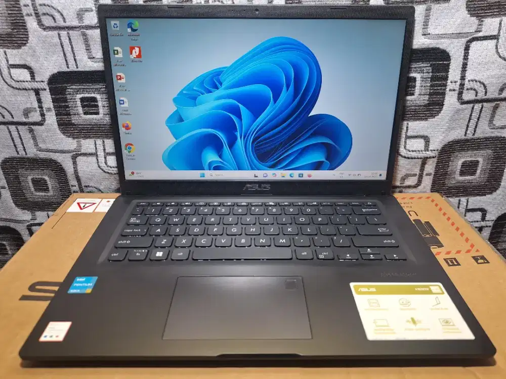 Laptop Asus VivoBook A1400EA Komplit fullset keyboard nyala siap pakai
