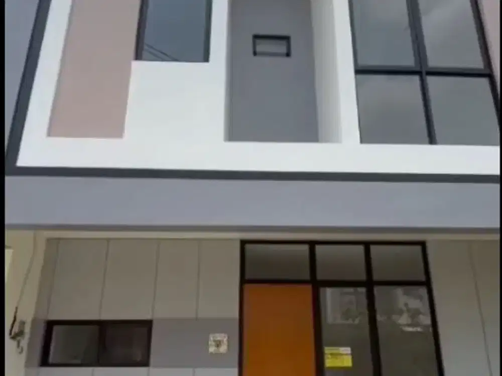 Fffa. Disewakan Rumah di Rotterdam Jababeka