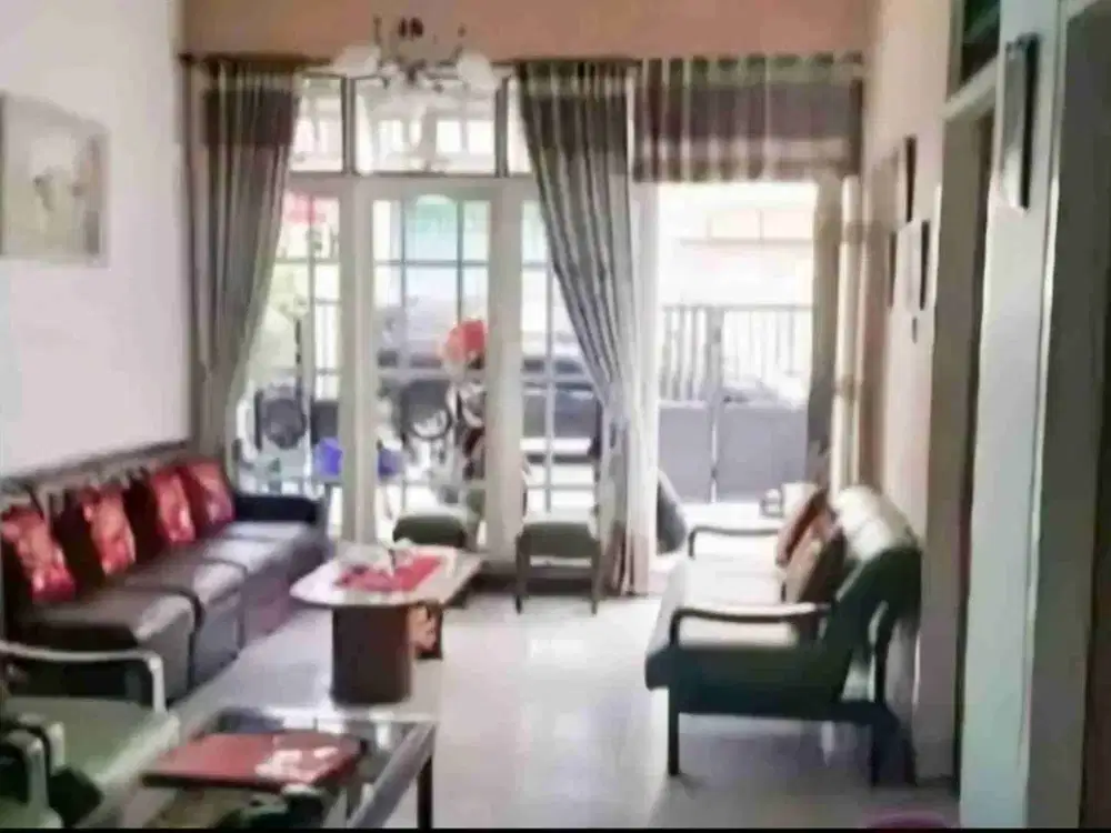 Di Jual Rumah 2 Lantai Tenggilis Lama Surabaya Dekat Kampus Ubaya Prapen