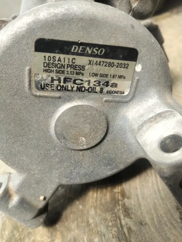 Kompresor AC sigra 1000cc