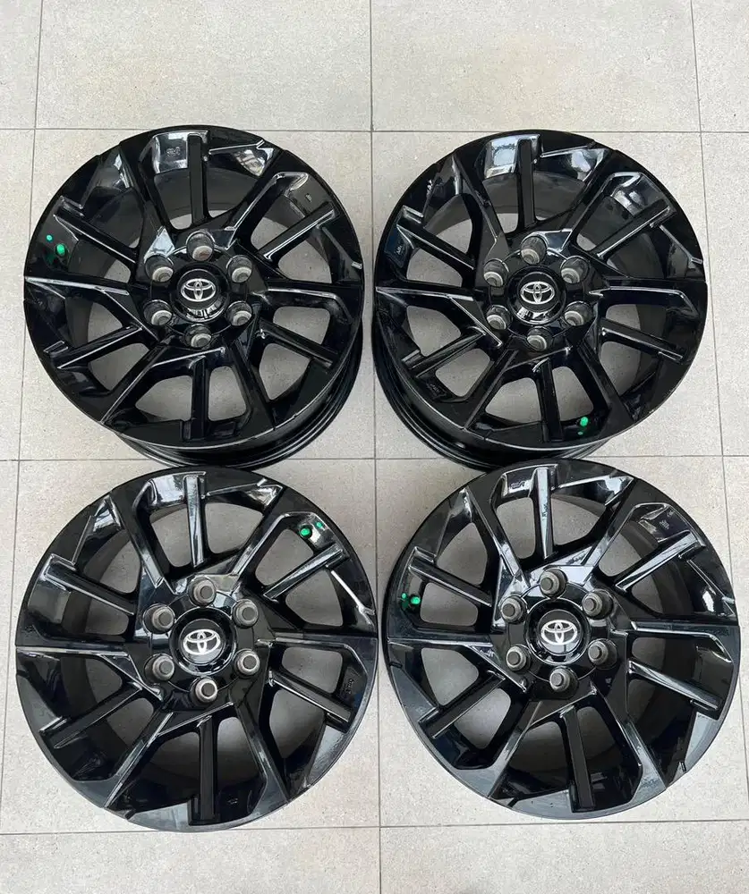 VELG RING 18 ORIGINAL TOYOTA OEM FORTUNER GR