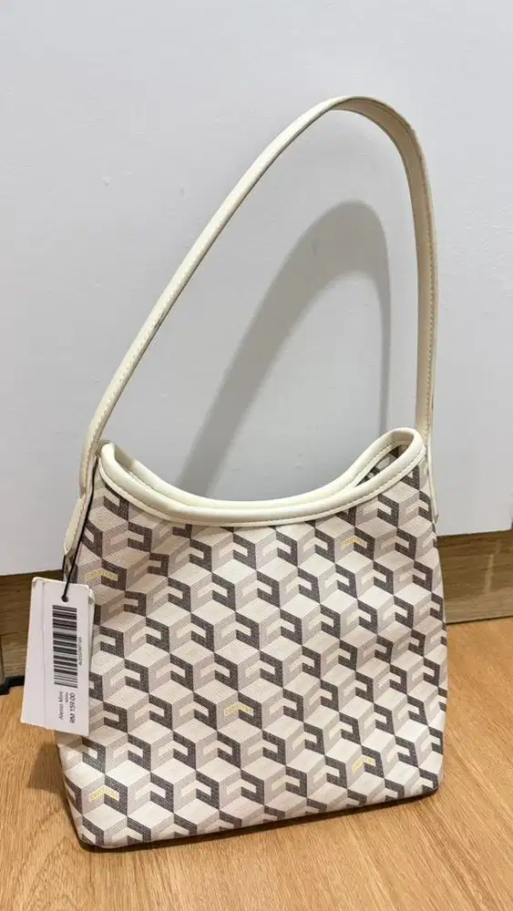 Christy Ng Alesso mini White (Warna Susah)