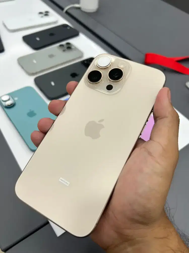 IPHONE 16 PRO MAX 512 GB FREE AIRPODS GEN 4