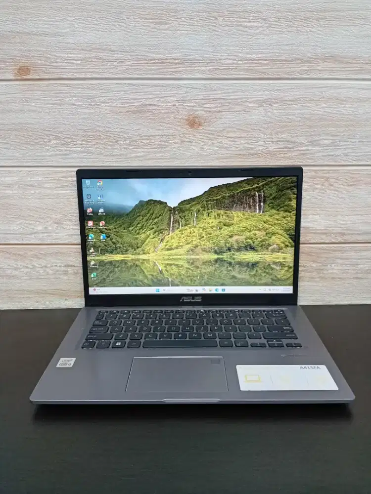 Asus Vivobook A415FA Processor Intel core i3-10110U Ram 8gb ssd 256gb