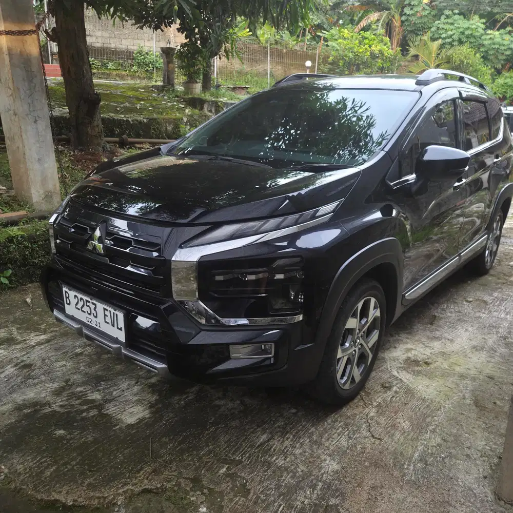[KM 19RB] Xpander Cross 2023 Premium Package Low KM Like New Istimewa