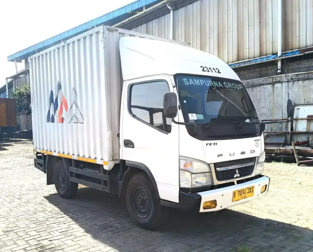 35rbMURAH CDE Mitsubishi Colt diesel canter engkel FE 71 box besi 2023