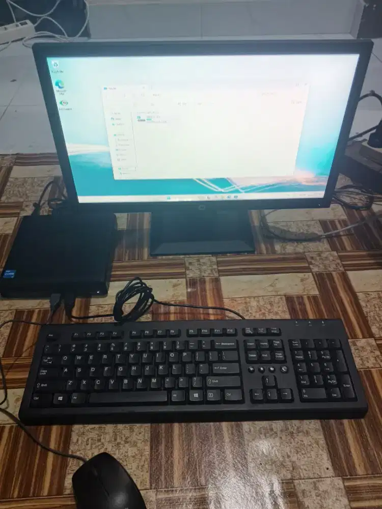 Komputer PC HP mini 400 G9 core i3-12100T