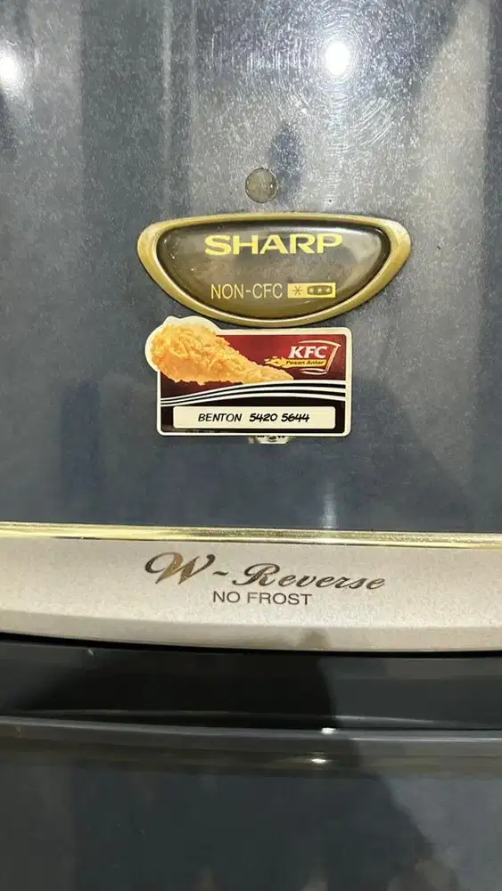 Kulkas bekas 2 pintu murah