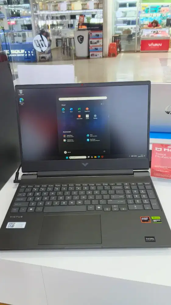Cicilan laptop gaming hp VICTUS 15 ryzen 7 8000series rtx 4050