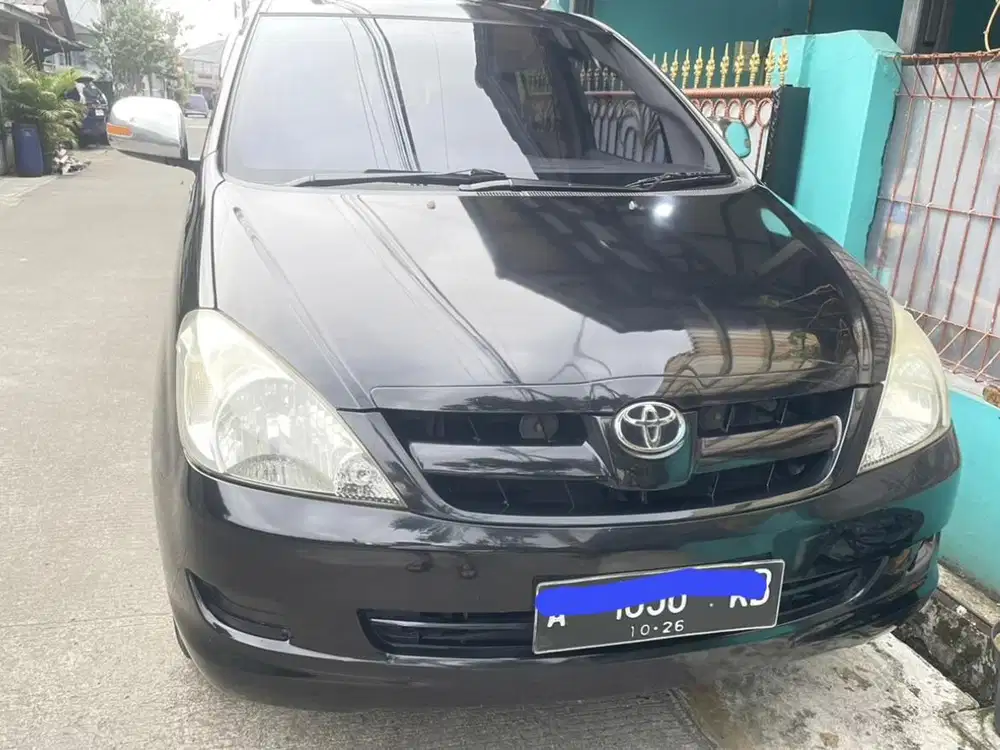 Toyota Kijang Innova 2006 Bensin