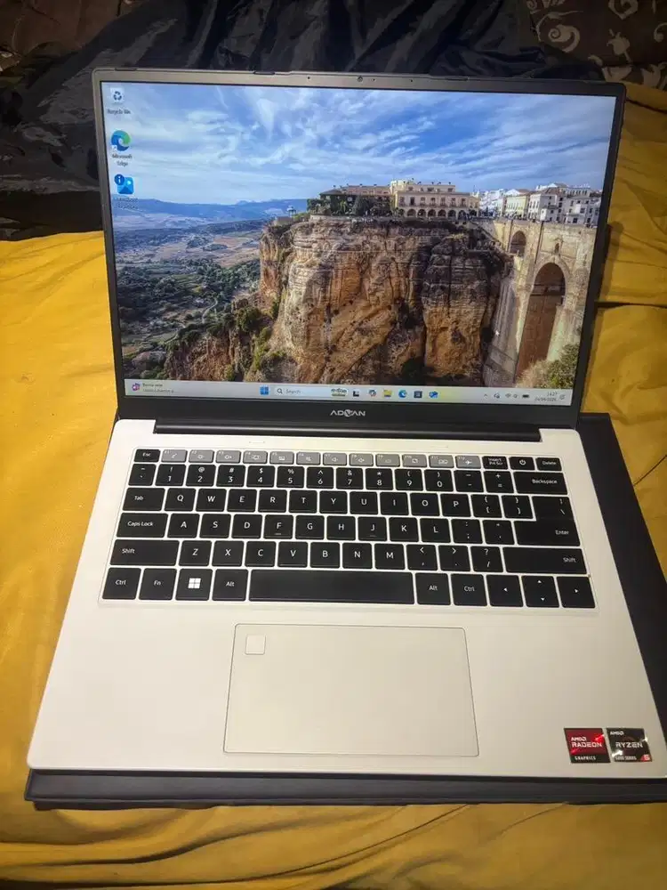 Advan Workplus AMD Ryzen 5 6600H