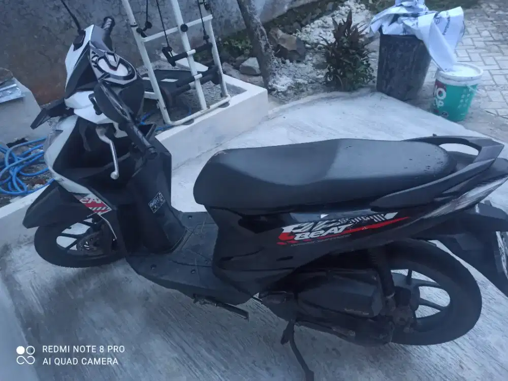 Honda beat hitam pemakaian pribadi