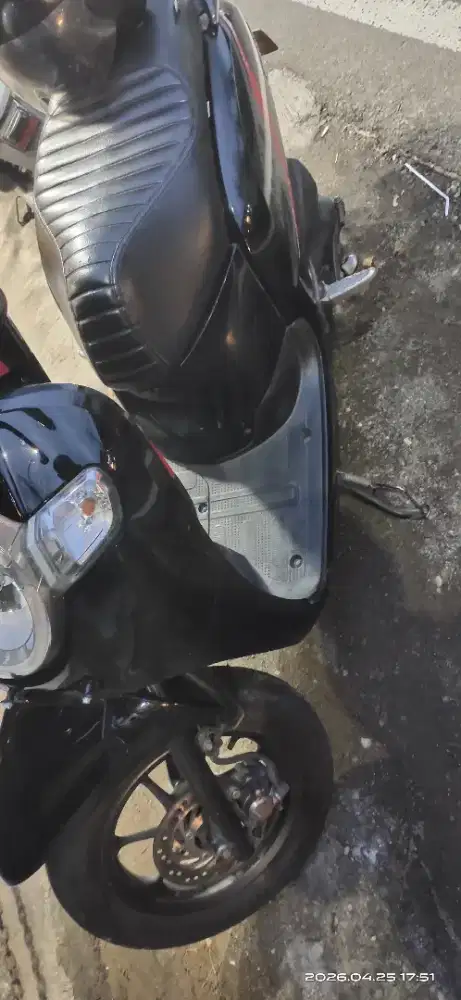 Scoopy-FI sporty 2019 Black