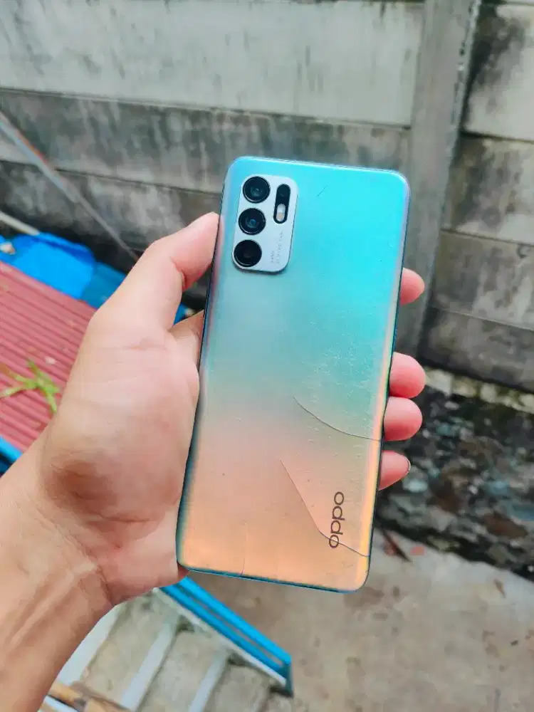 Oppo Reno 6 8/128gb