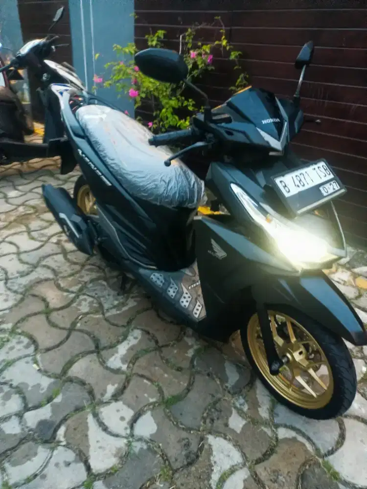 DIJUAL HONDA VARIO 150 CC OLD ORIGINAL JOSSS