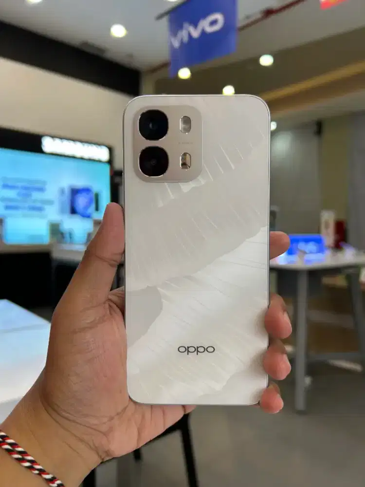 OPPO A6s 8/128 Free TWS