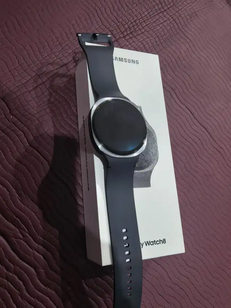 Samsung Galaxy Watch 8 44mm Like New