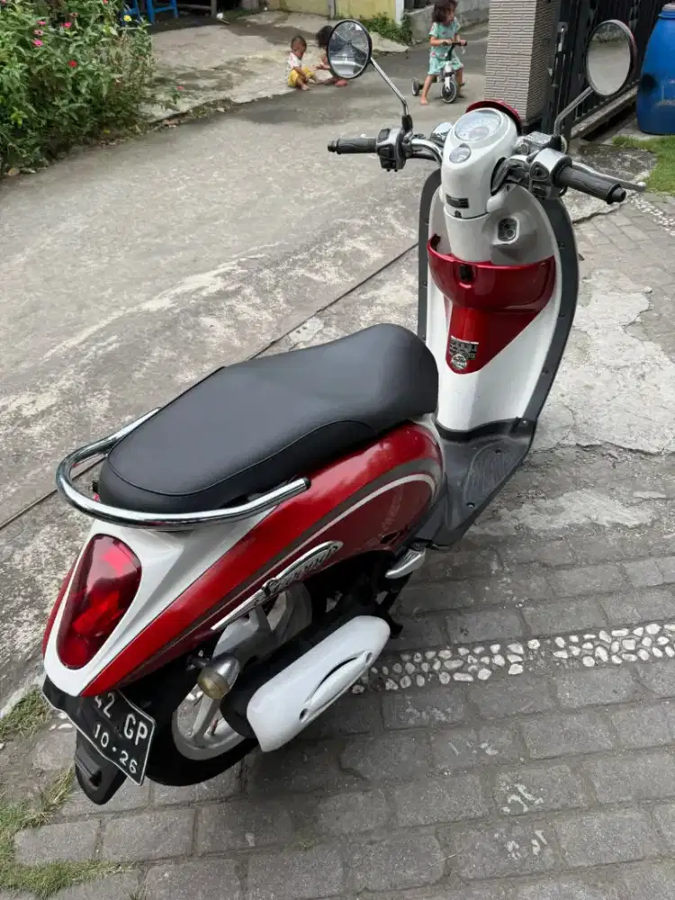 Scoopy THN 2011 plat AB Bantul