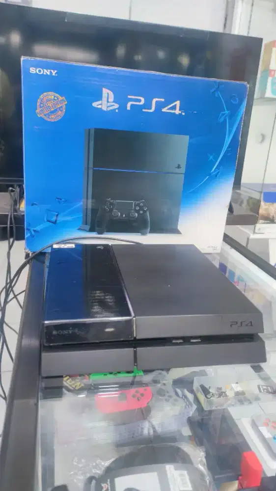 PS4 FAT 500GB FULL GAMES