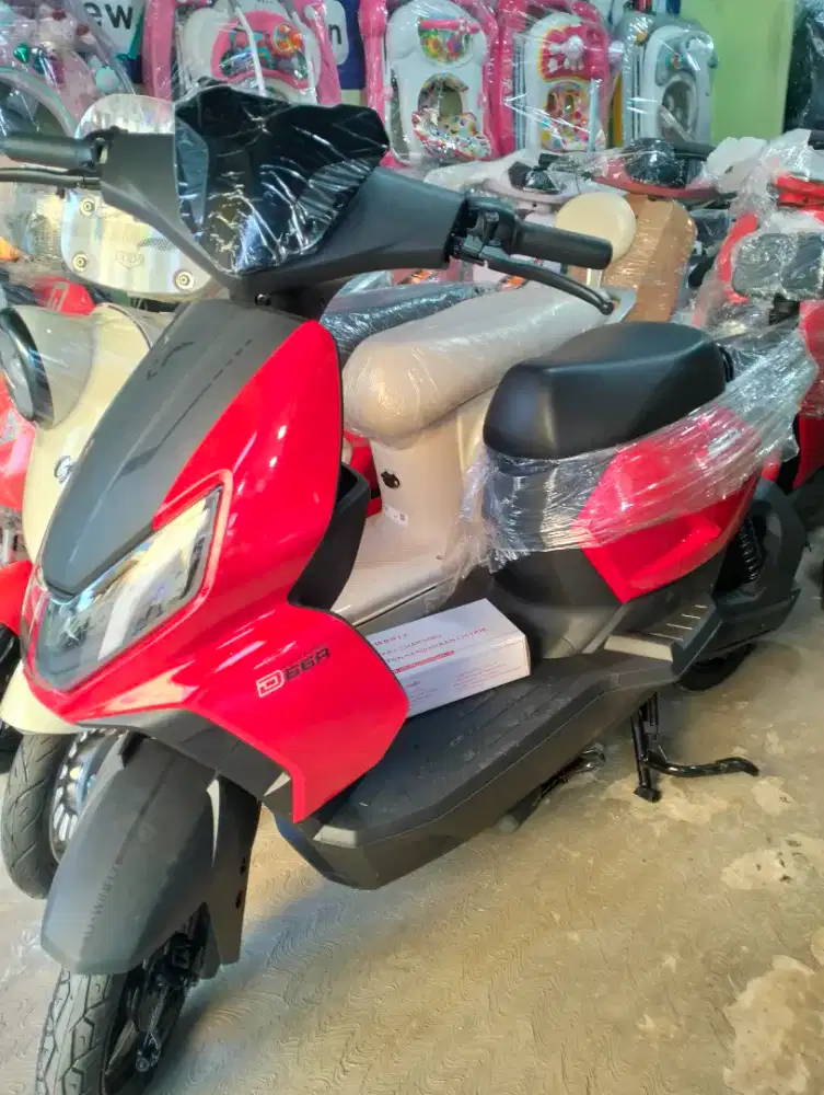 SEPEDA LISTRIK D66A UWINFLY