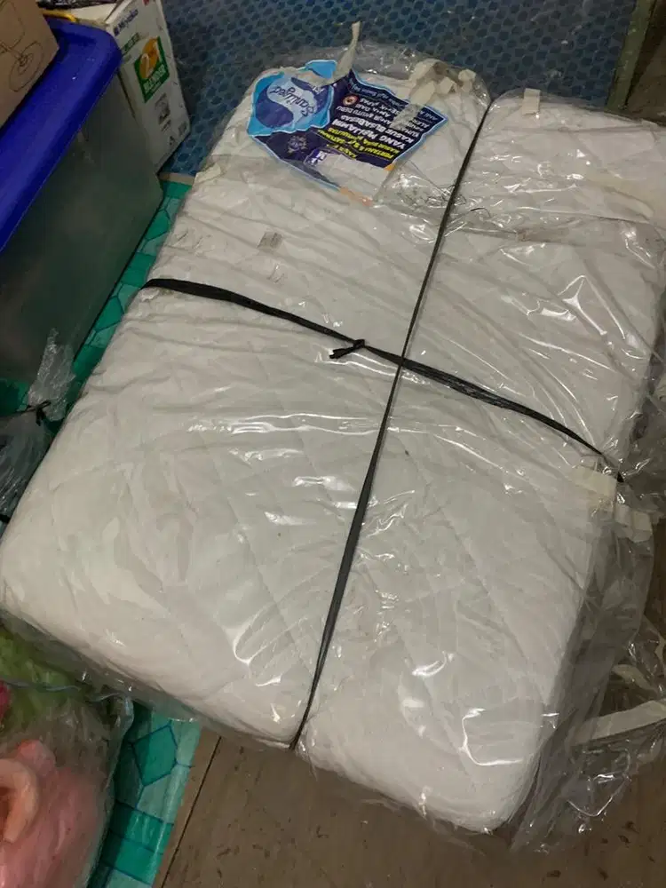 Kasur Lipat 3 merk TURU 90x200 masih BAGUS