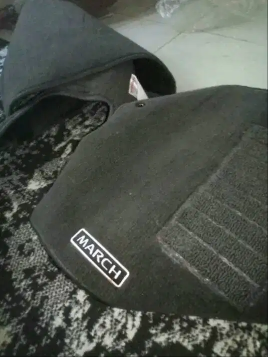 Jual b.u karpet mobil bekas honda jazz jual b.u net 100.000 merk march