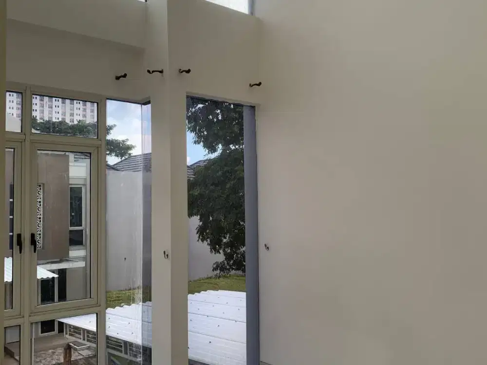 Rumah 2 lantai  Grand Island Pakuwon City Listrik 1300