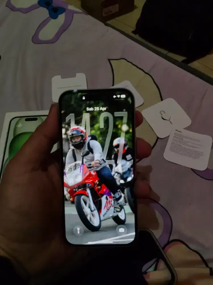 Forsale iphone 15 128 IBOX green