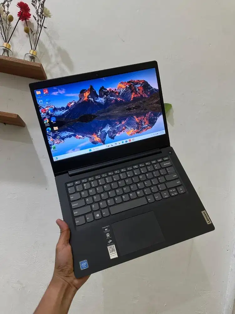 LENOVO IDEAPAD SLIM 3 CELERON N4000