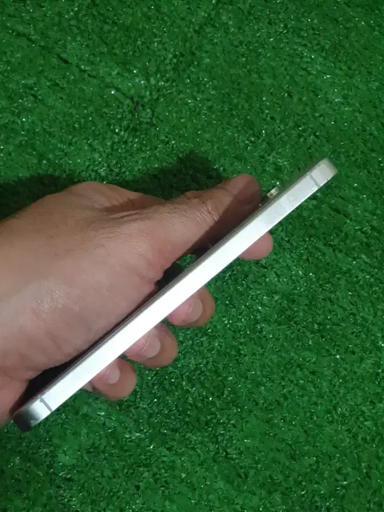 Samsung S24 Basic Minus