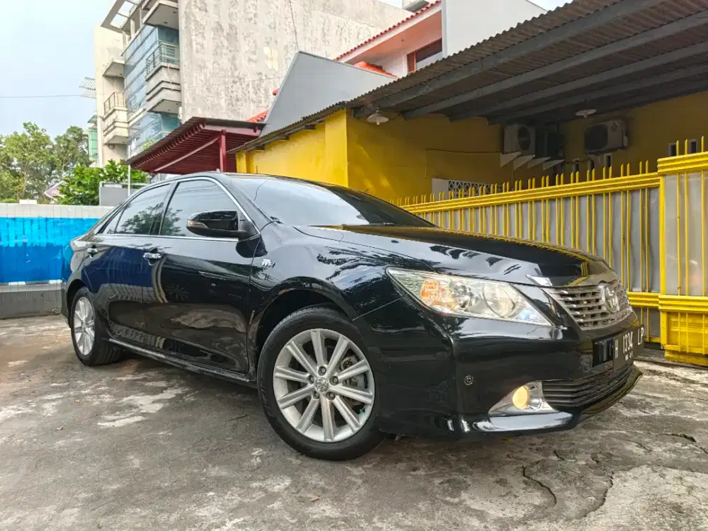 CAT ORIGINAL CAMRY V 2012 ISTIMEWA REMOTE 2 MULUS UTUH KALENG