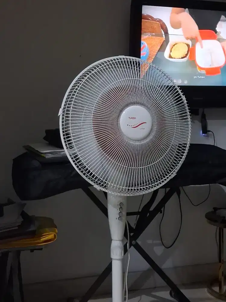 Dicari ART ( untuk masak dan bersih2)