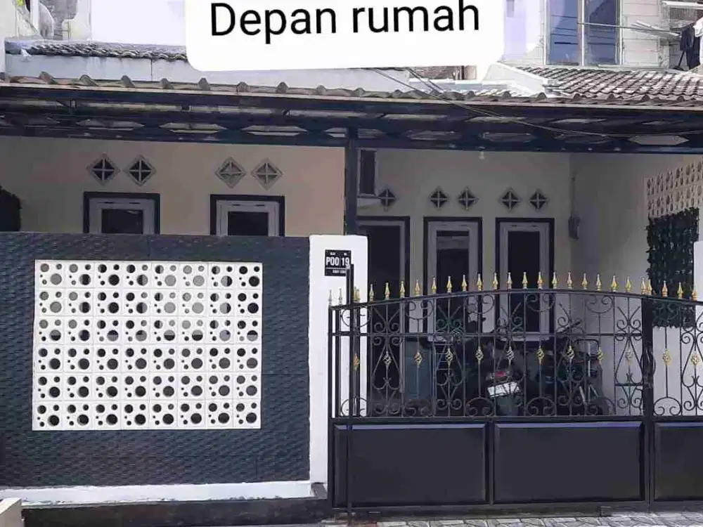 Rumah 1 setengah lantai di citra indah