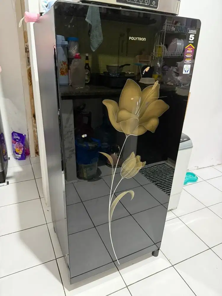 Jual kulkas polytron