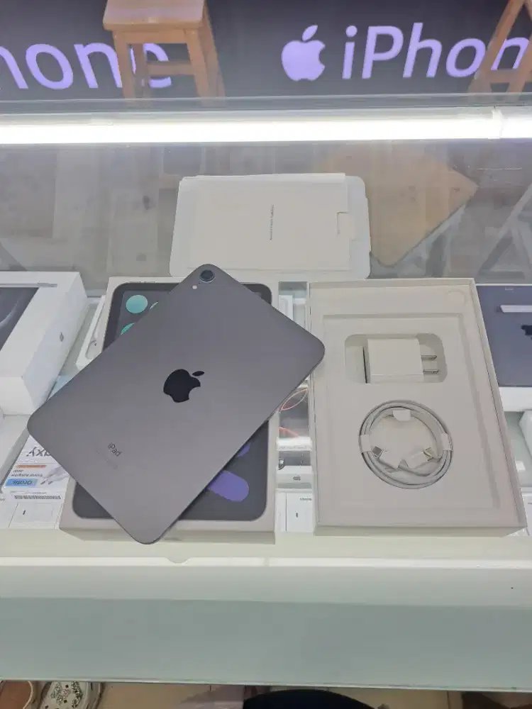 Second IPad Mini 6 64GB Space Gray Wifi  Ex Inter Mulus Like New Nego