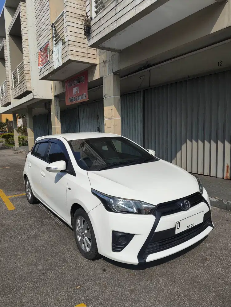 YARIS 2015 E M/T - ISTIMEWA