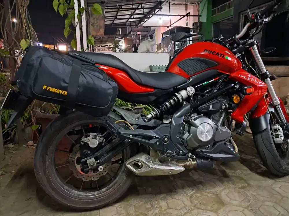 Jual Benelli tnt250 thn 2019 merah full original