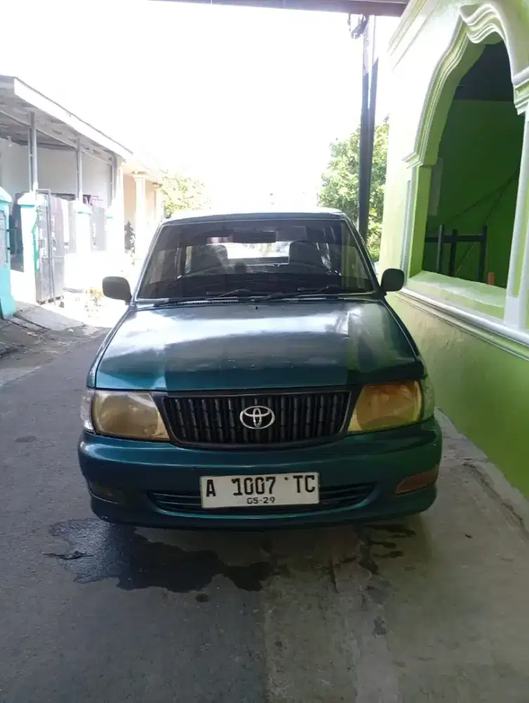Toyota kijang kapsul LX 1.8 MT th2004