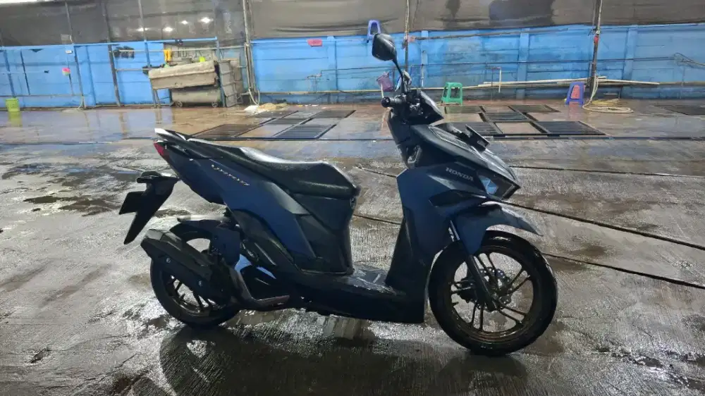Vario new 125 cbs iss