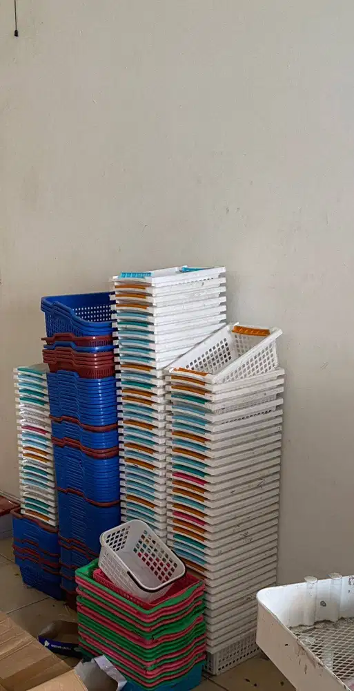 Dicari pegawai admin wanita untuk online shop